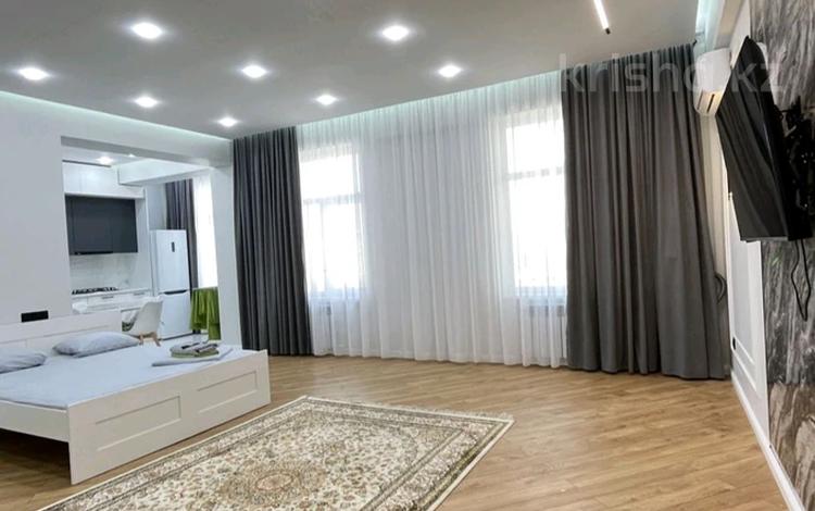 1-комнатная квартира · 50 м² · 10/16 этаж, мкр Нурсат, Назарбекова 29 — Шаяхметов за 15 000 ₸ в Шымкенте, Каратауский р-н — фото 2