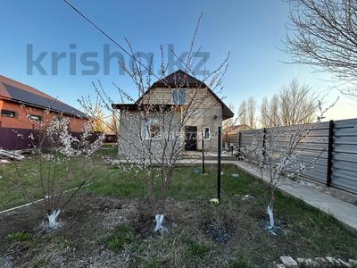 Дача · 4 комнаты · 160 м² · 3.5 сот., Тополь 7 — Возле главной трассы, сзади ресторана Той Думан за 15 млн 〒 в Актобе, жилой массив Кирпичный