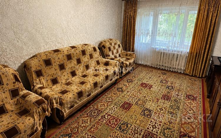 3-комнатная квартира · 60 м² · 4/5 этаж, Жаманкулова за 14 млн ₸ в Актобе, мкр Москва — фото 5
