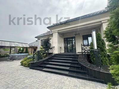 Жеке үй · 6 бөлме · 280 м² · 8.5 жүзд., Ықылас 2 — Школа номер 17, бағасы: 160 млн ₸ в 