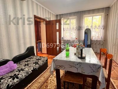 3-бөлмелі пәтер · 65 м² · 2/2 қабат, мкр Тастак-2, Абая 175, бағасы: 350 000 ₸ в Алматы, Алмалинский р-н