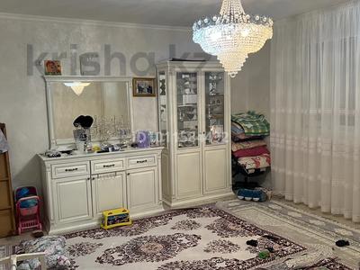 3-бөлмелі пәтер · 80 м² · 1/4 қабат, Коктем 41 — Рядом ТРК ,8 средняя школа, бағасы: 25 млн ₸ в Жанаозен
