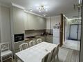 2-комнатная квартира · 63 м² · 3/10 этаж, мкр Центральный, Абая 26/5 — Драмтеатр, ваенкомат за 36.7 млн ₸ в Атырау