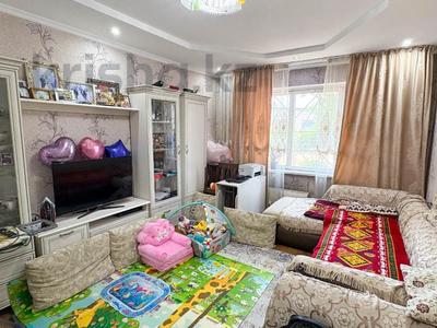 3-комнатная квартира · 64 м² · 1/5 этаж, 4 мкр за 21 млн 〒 в Талдыкоргане