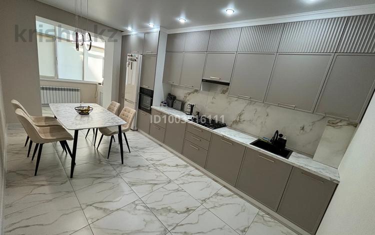 2-бөлмелі пәтер · 68 м² · 1/5 қабат, Громова, бағасы: 250 000 ₸ в Уральске — фото 3