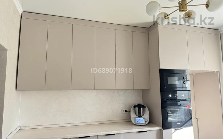 Отдельный дом · 4 комнаты · 150 м² · 10 сот., Проезд Баксай 13 за 34 млн ₸ в Атырау, мкр Ак депо — фото 14