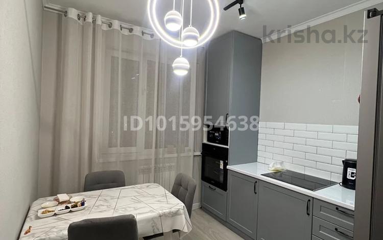 3-комнатная квартира · 70 м² · 7/12 этаж, Райымбека 259 за 400 000 ₸ в Алматы, Жетысуский р-н — фото 2