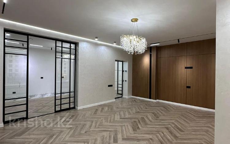 3-бөлмелі пәтер · 122 м² · 2/25 қабат, Байдибек би стр. 127/7, бағасы: 65 млн ₸ в Шымкенте, Каратауский р-н — фото 6
