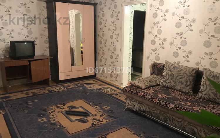 1-комнатная квартира, 40 м², 4/5 этаж помесячно, Гагарина 30 за 85 000 〒 в Павлодаре — фото 2
