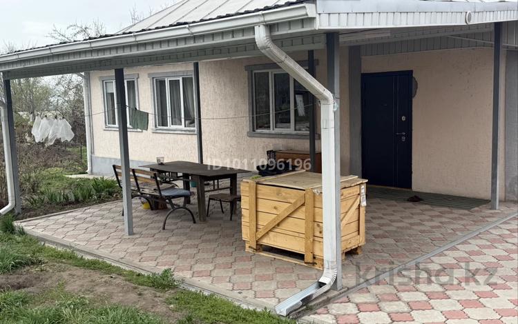 Отдельный дом · 4 комнаты · 110 м² · 12 сот., Жибек жолы 10 за 40 млн 〒 в Талгаре — фото 2