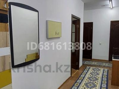 2-бөлмелі пәтер · 65 м² · 1/6 қабат, мкр. Алмагуль, бағасы: 200 000 ₸ в Атырау