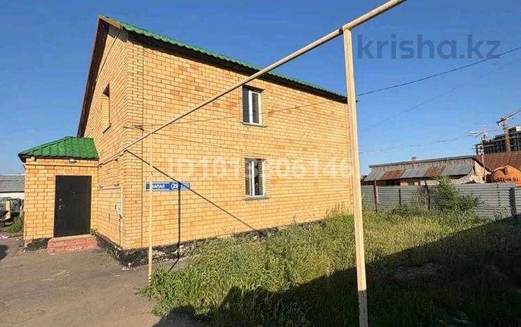 Отдельный дом · 4 комнаты · 150 м² · 14 сот., Капал 29 за 73 млн ₸ в Астане, Сарайшык р-н — фото 2