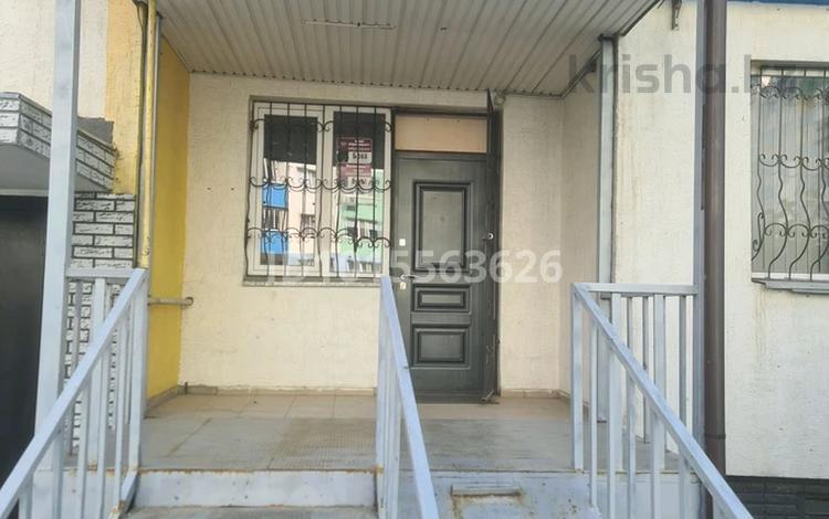 2-бөлмелі пәтер · 75 м² · 1/9 қабат, Шұғыла ш/а., бағасы: 380 000 ₸ в Алматы, Наурызбайский р-н — фото 2