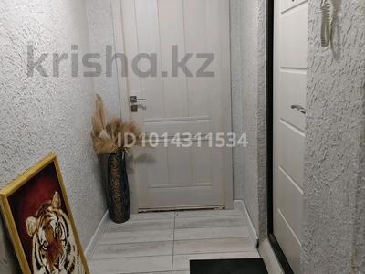 2-бөлмелі пәтер · 50 м² · 1/5 қабат, Сабитова 16 — Ақерке ресторан,ЖД вокзал, бағасы: 250 000 ₸ в Балхаше