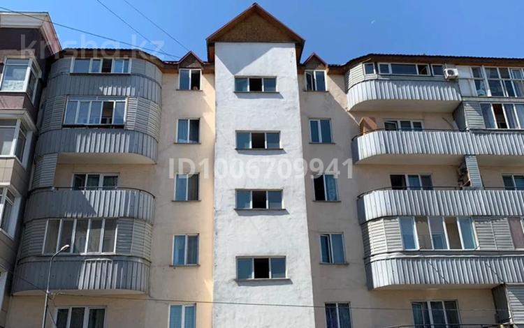 1-бөлмелі пәтер · 39 м² · 4/6 қабат, Көкжиек ш/а. — Камазцентр, бағасы: 23 млн ₸ в Алматы, Жетысуский р-н — фото 2