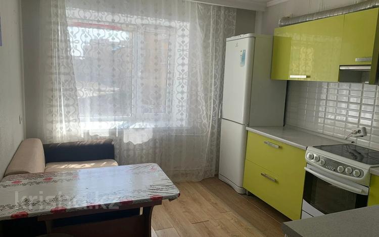 1-комнатная квартира, 35 м², 1/10 этаж, Сокпакбаева 18