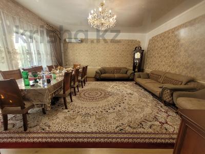Отдельный дом • 5 комнат • 248 м² • 10.8 сот., Елюбаева — Крылова за 75 млн 〒 в Таразе