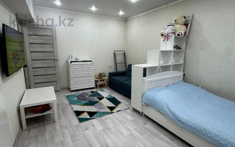1-бөлмелі пәтер · 33 м² · 3/5 қабат, Проспект Рыскулова 65А, бағасы: 24.5 млн ₸ в Алматы, Жетысуский р-н — фото 16