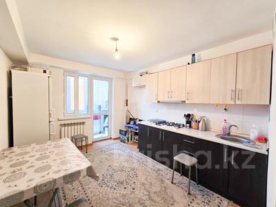 3-бөлмелі пәтер · 72 м² · 3/5 қабат, Бирлик 33, бағасы: 28 млн ₸ в Талдыкоргане