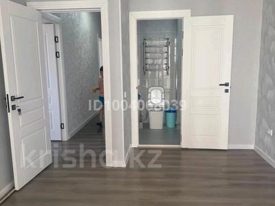 3-комнатная квартира · 86 м² · 3/10 этаж, Куаныша Толеметова — Толеметова/Утигенова за 300 000 〒 в Шымкенте, Абайский р-н