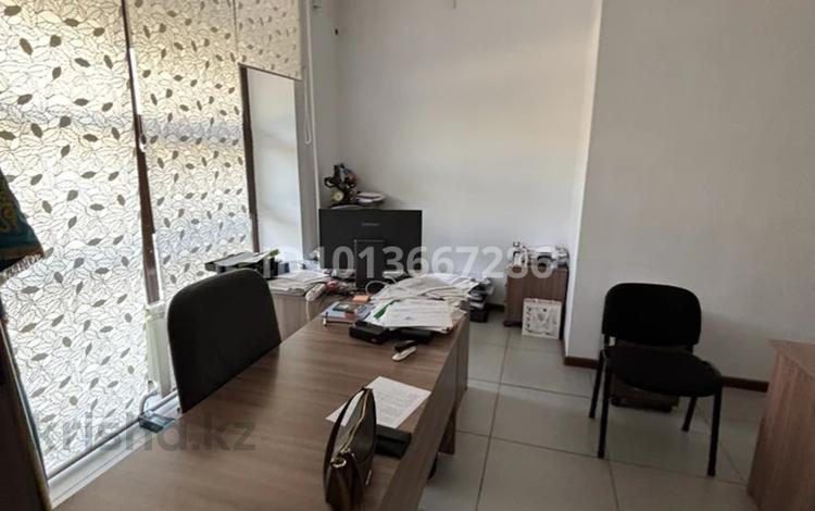 Офисы · 120 м² за 900 000 ₸ в Шымкенте, Каратауский р-н — фото 2