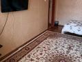 2-комнатная квартира, 65 м², 3/5 этаж посуточно, Анаркулова за 16 000 〒 в Жезказгане — фото 2