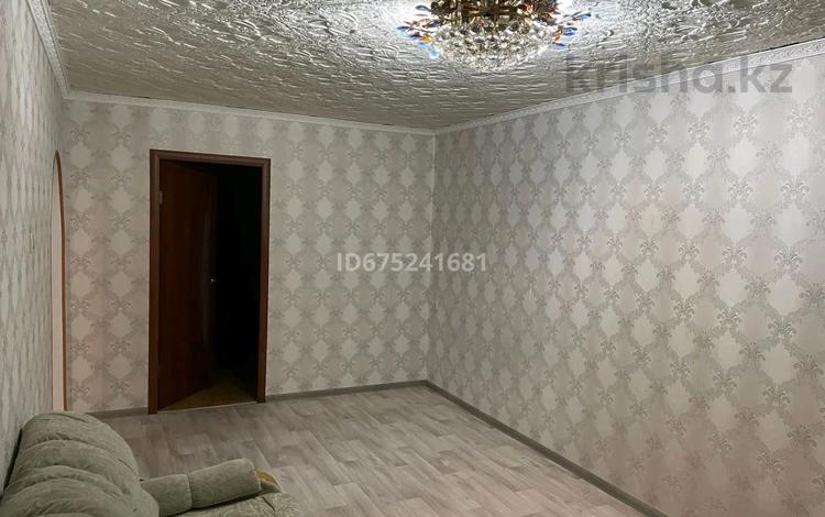 3-комнатная квартира, 60 м², 3/4 этаж, Мкр-н Жетису за 15.5 млн 〒 в Талдыкоргане — фото 15
