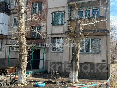 1-комнатная квартира, 35 м², 1/5 этаж, Абая 42 за 6 млн 〒 в Темиртау
