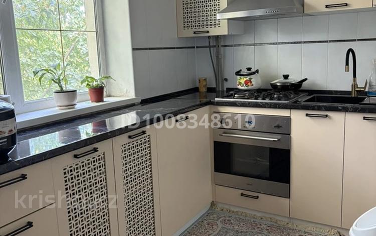 3-бөлмелі пәтер · 56 м² · 4/4 қабат, Момышулы — Площадь Аль Фараби, бағасы: 29 млн ₸ в Шымкенте, Аль-Фарабийский р-н — фото 2