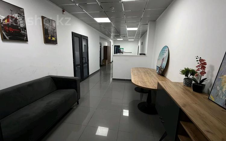 Еркін, кеңселер · 140 м², бағасы: ~ 1.1 млн ₸ в Алматы, Бостандыкский р-н — фото 2