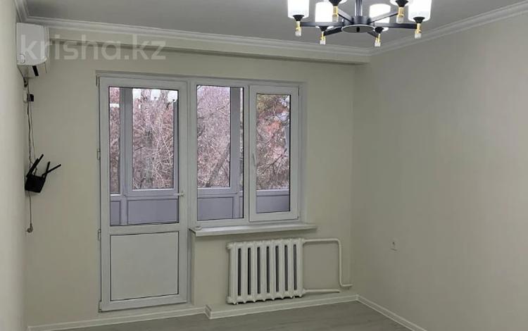 1-бөлмелі пәтер · 33 м² · 4/4 қабат, Көктем-2 ш/а., бағасы: 300 000 ₸ в Алматы, Бостандыкский р-н — фото 2