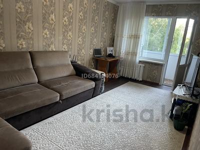 2-комнатная квартира, 48 м², 2/5 этаж, Шакарим 143 за 17 млн 〒 в Усть-Каменогорске