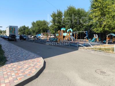 2-комнатная квартира · 52 м² · 3/5 этаж, Халиуллина за 40 млн ₸ в Алматы, Медеуский р-н