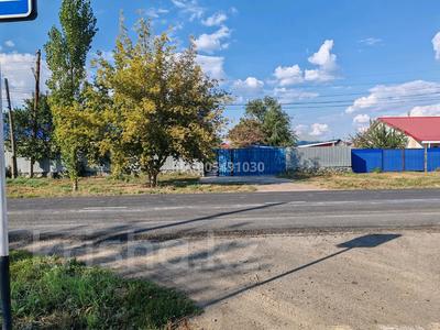 Отдельный дом · 7 комнат · 100 м² · 6 сот., Мухтара Ауэзова 43/2 за 34 млн 〒 в Аксае