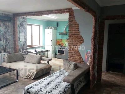 4-комнатная квартира · 72 м² · 10/10 этаж, 1 микрорайон 20а за 150 000 ₸ в Семее
