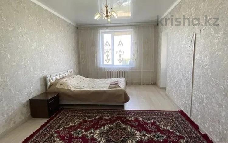 1-комнатная квартира, 38 м², 5/5 этаж помесячно, Болашак 22