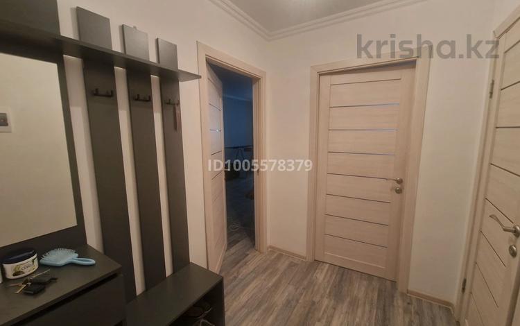 2-комнатная квартира · 45 м² · 1/8 этаж, Абулхаир хана 70 за 150 000 ₸ в Атырау — фото 2