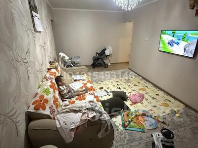 3-комнатная квартира · 62 м² · 2/4 этаж, мкр №1 22 за 32 млн ₸ в Алматы, Ауэзовский р-н