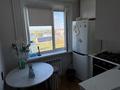 3-комнатная квартира · 49 м² · 2/5 этаж, Майкудук, 15й микрорайон за 11.5 млн ₸ в Караганде, Алихана Бокейханова р-н — фото 2