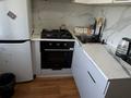 3-комнатная квартира · 49 м² · 2/5 этаж, Майкудук, 15й микрорайон за 11.5 млн ₸ в Караганде, Алихана Бокейханова р-н — фото 3