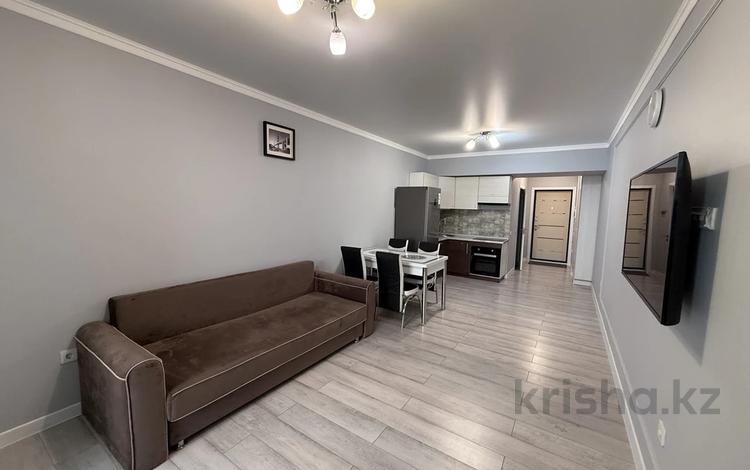 1-комнатная квартира · 40 м² · 11/12 этаж, Тулебаева 49/1 за 330 000 ₸ в Алматы, Медеуский р-н — фото 2