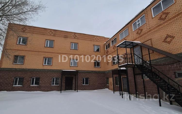 Отдельный дом · 30 комнат · 1500 м² · 8 сот., Биримжановтар 41 за 360 млн ₸ в Астане, Сарайшык р-н — фото 2