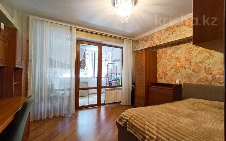 4-комнатная квартира · 104.6 м² · 2/5 этаж, Богенбай батыра 187 — Шагабутдинова за 93 млн ₸ в Алматы, Алмалинский р-н — фото 8