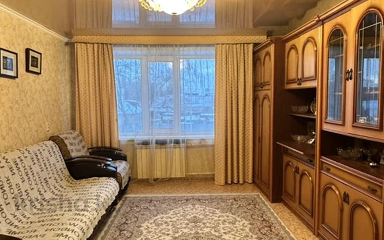 3-комнатная квартира · 63 м² · 2/10 этаж, Горького 35 за 35.5 млн ₸ в Павлодаре — фото 2