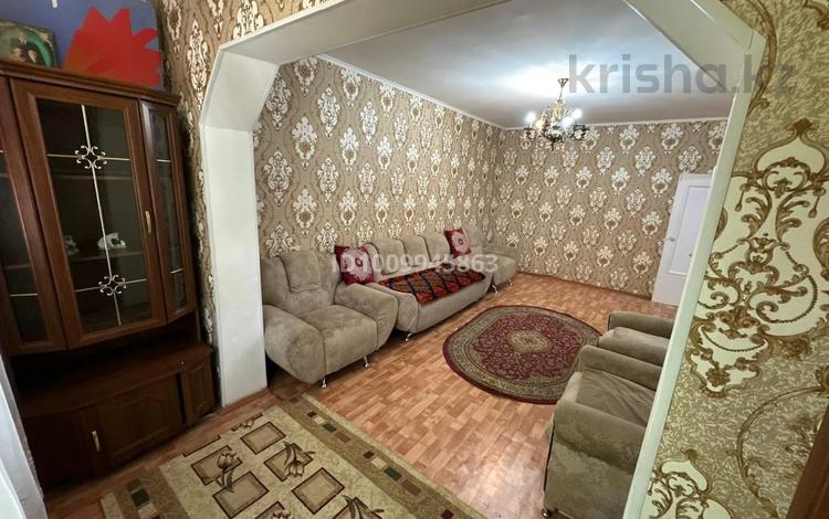 3-комнатная квартира · 90 м² · 1/5 этаж, 3-й микрорайон 4а — Янги шахар, тамерлановское шоссе за 180 000 ₸ в Шымкенте, Туран р-н — фото 2