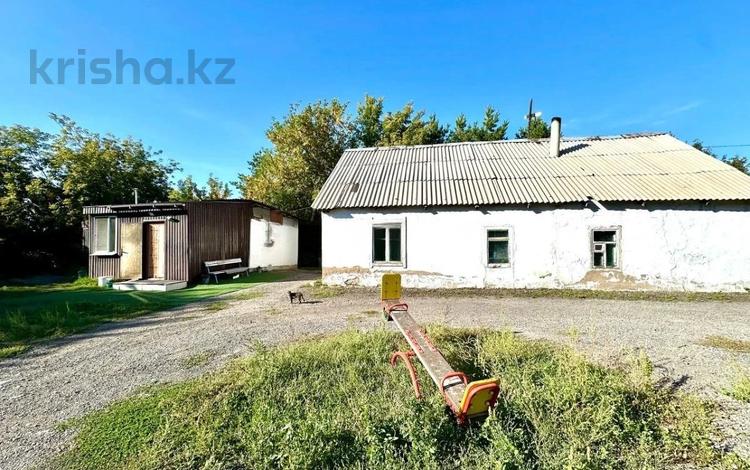 Отдельный дом · 3 комнаты · 100 м² · 9.6 сот., Байконыр 11 — ГОРЯЧАЯ ЦЕНА !!! за 30 млн ₸ в Астане — фото 2