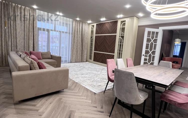 Жеке үй · 6 бөлме · 295 м² · 10 сот., мкр Кунгей 10а — Мечеть на Кунгей, бағасы: 230 млн ₸ в Караганде, Казыбек би р-н — фото 76