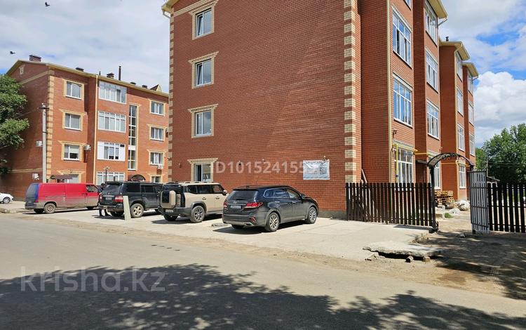 2-комнатная квартира · 73 м² · 4/4 этаж, Асан Тайманов 102 — ул Гумар Караш за 30.2 млн ₸ в Уральске — фото 2
