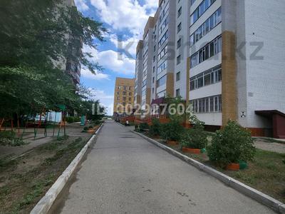 3-бөлмелі пәтер · 95 м² · 1/9 қабат, 15 микрорайон 18/1, бағасы: 51.5 млн ₸ в Семее
