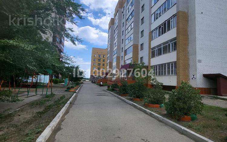 3-комнатная квартира · 95 м² · 1/9 этаж, 15 микрорайон 18/1 за 51.5 млн ₸ в Семее — фото 2